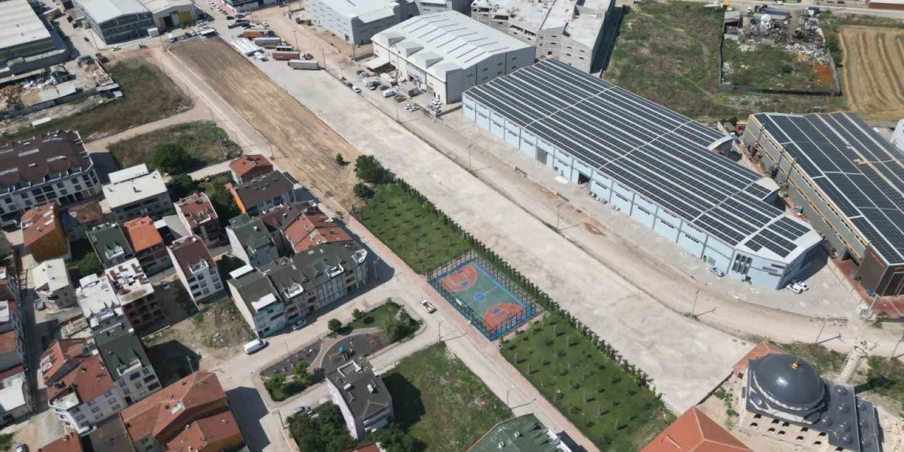 60 araçlık tır parkı hizmete girdi