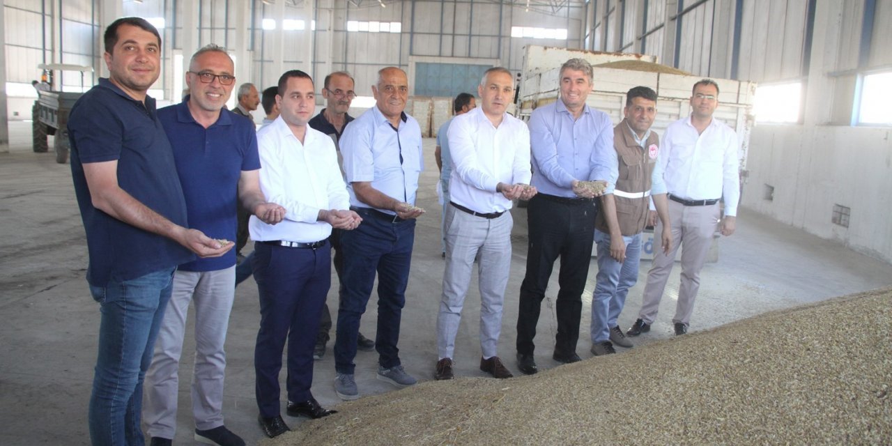 TMO Kula’da hububat alımına başladı