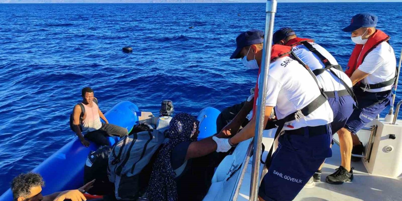Datça’da 34 düzensiz göçmen kurtarıldı