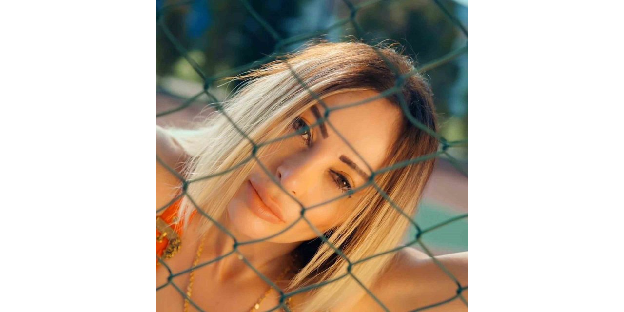 “Süperstar Ajda Pekkan’ı örnek alıyorum”