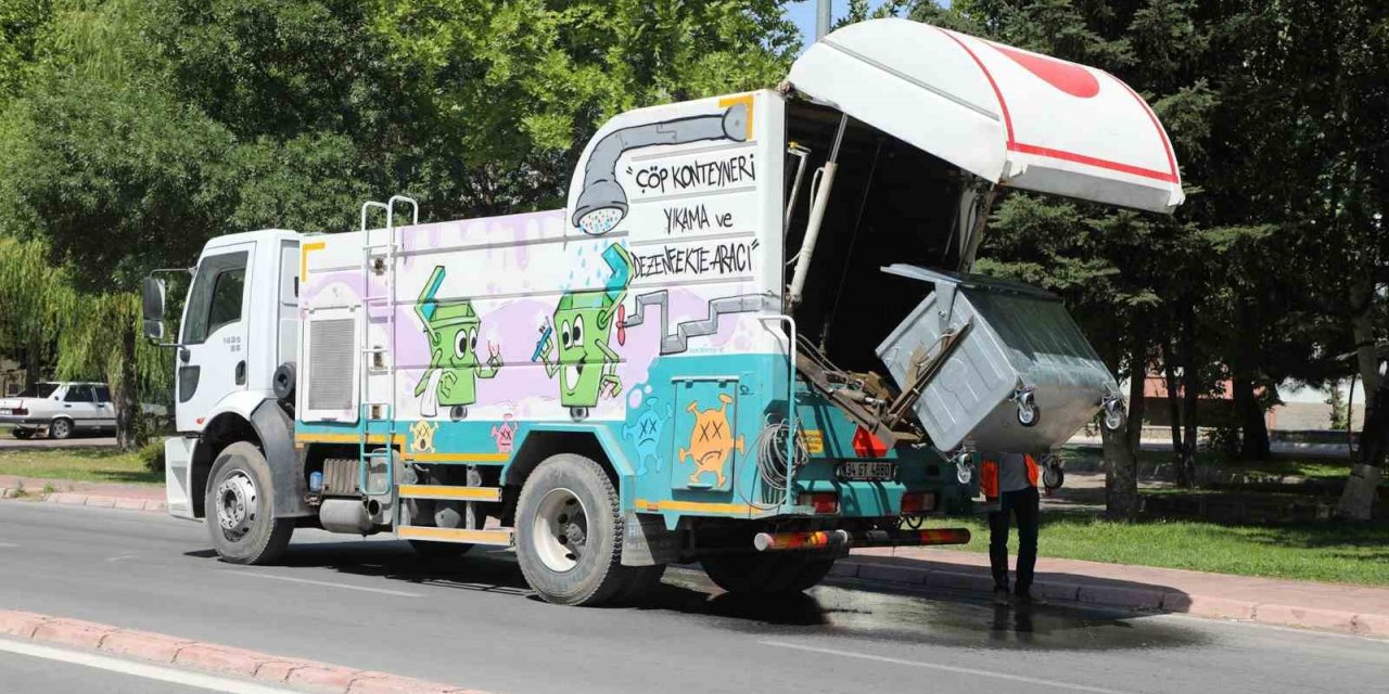 Kayseri’nin ilki Talas’ın rutini: konteyner yıkama