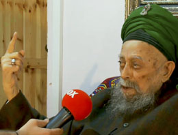 Şeyh Kıbrisi CNN Türk'e saydırdı VİDEO