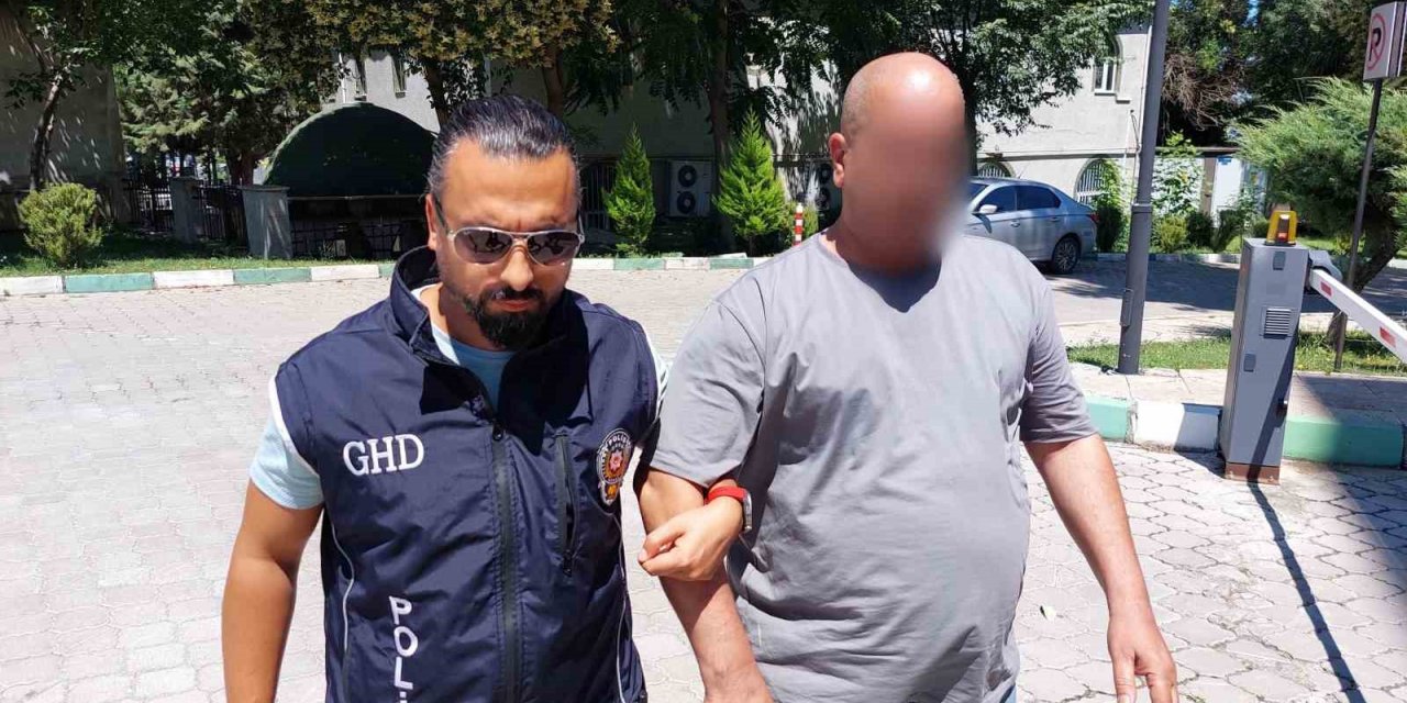 Yabancı uyruklu göçmen kaçakçısı Samsun’da yakalandı