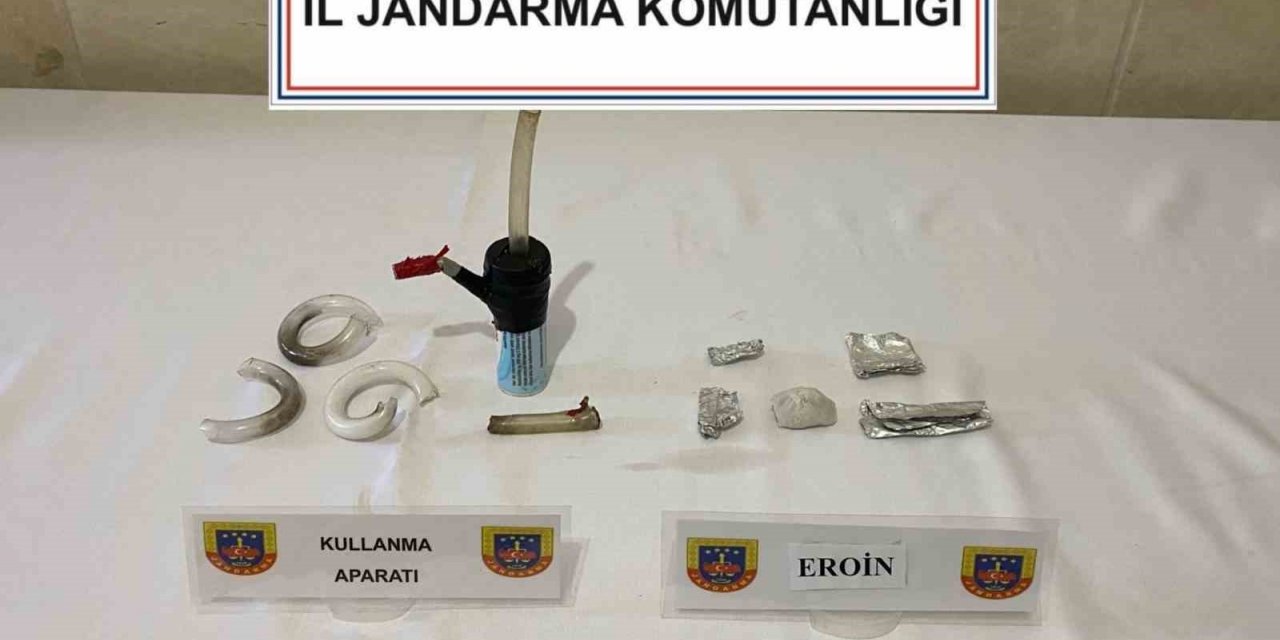 Burdur’da jandarma ekiplerinden uyuşturucu operasyonu: 1 şahıs tutuklandı