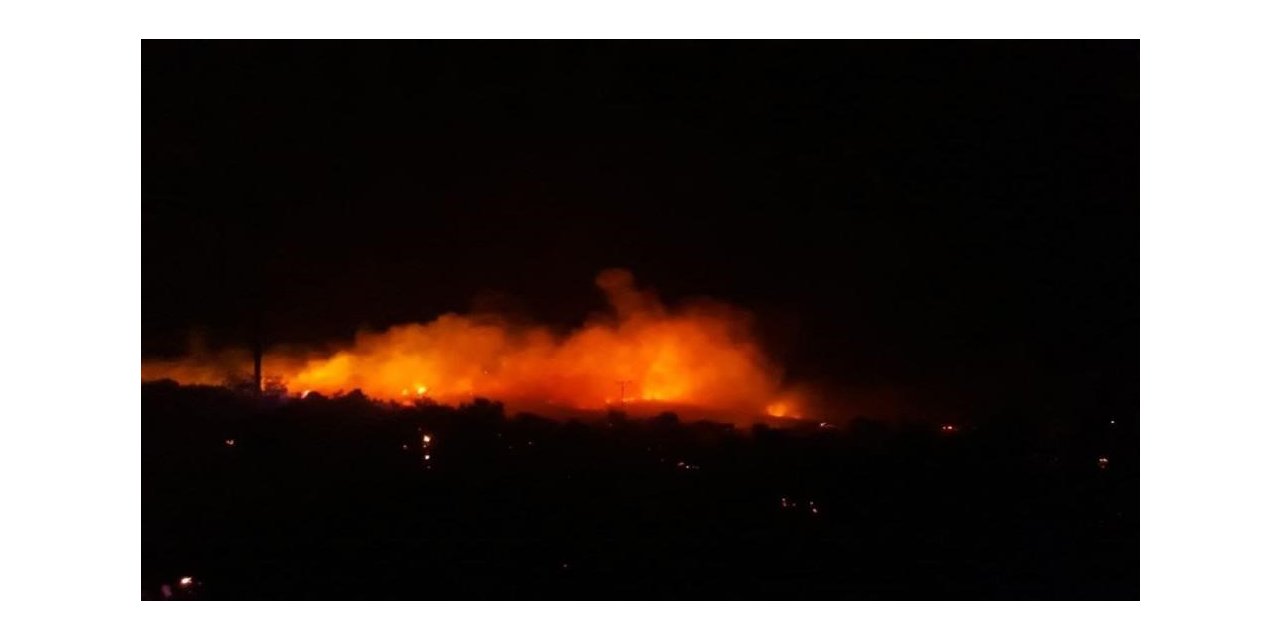 Urla’da makilik alandaki yangın kontrol altına alındı