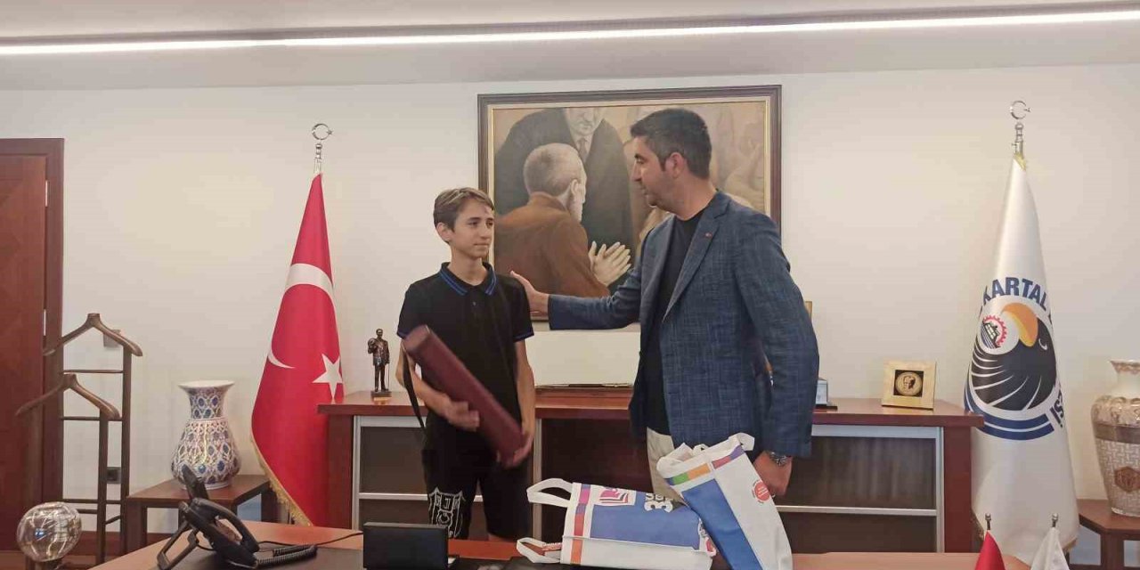 Başkan Gökhan Yüksel: "Tam puan yaparak Kartal’ın gururu oldu"