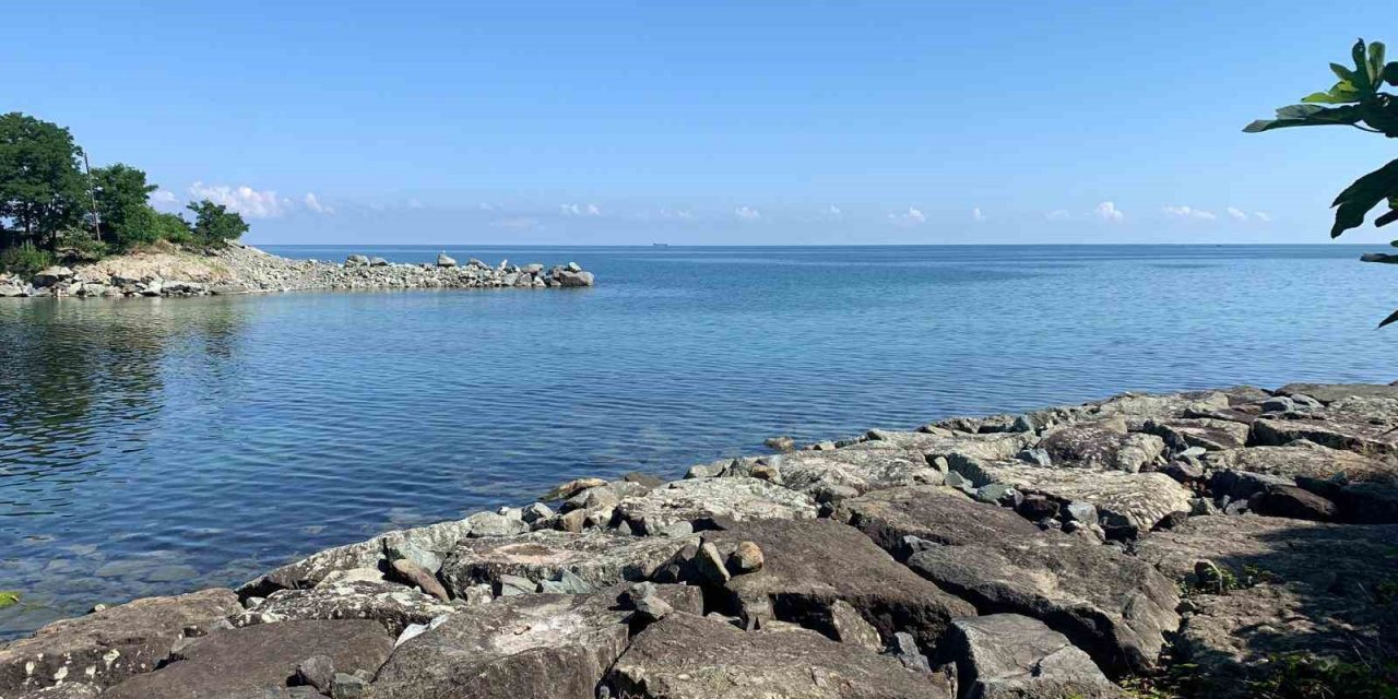 Rize’de denize giren vatandaş hayatını kaybetti