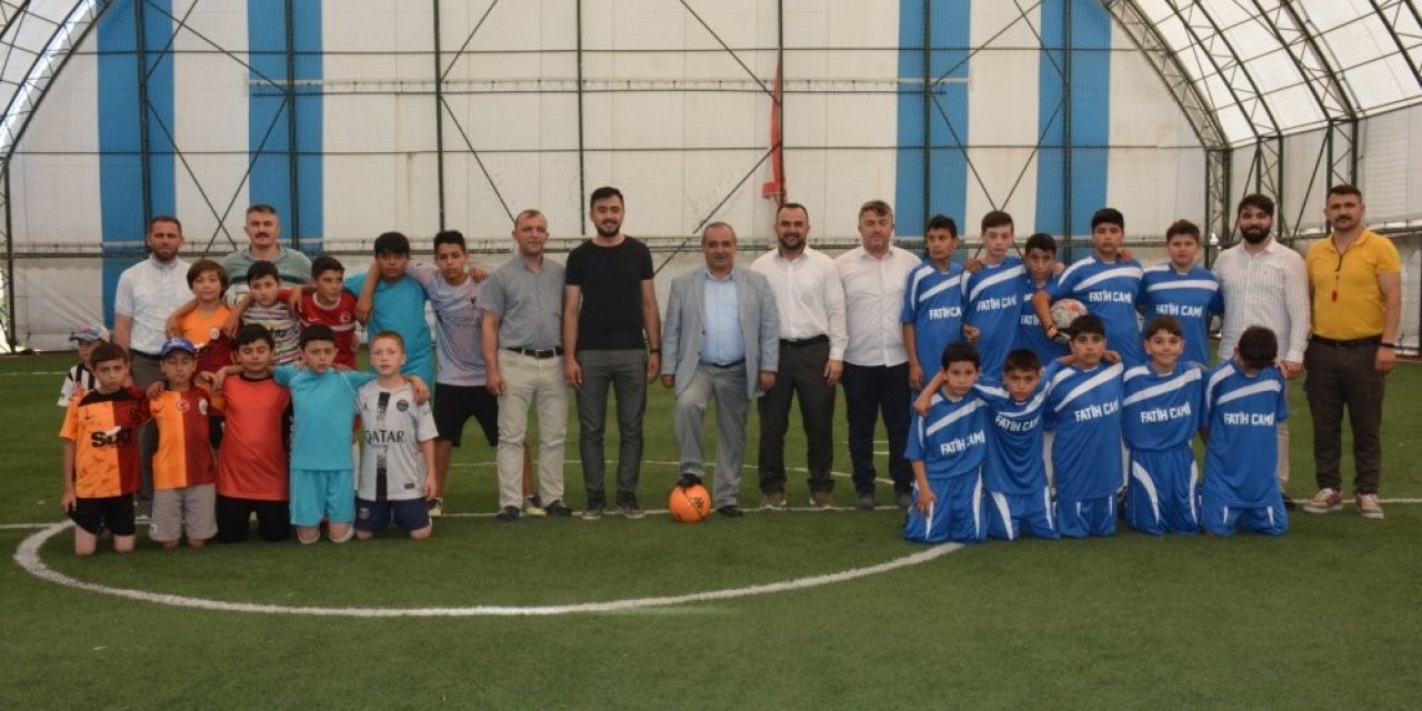 İscehisar’da Kur’an kursları futbol turnuvası başladı