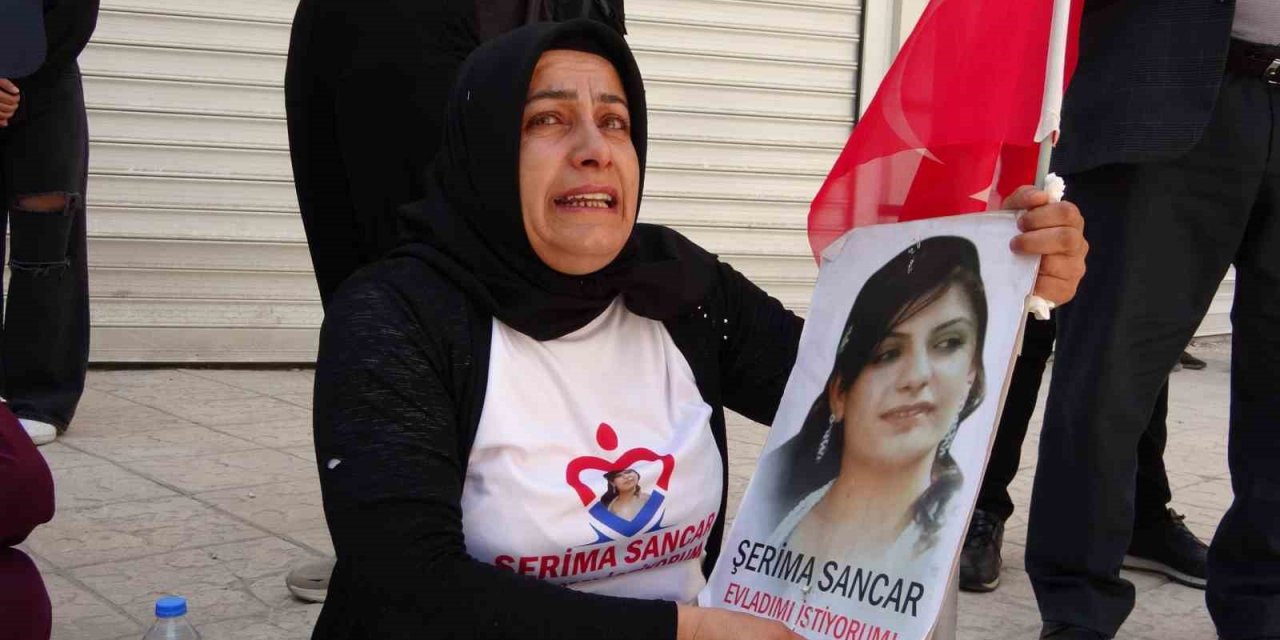 Kızına seslenen Vanlı anne: “Beni düşman kapısına niye getiriyorsun”