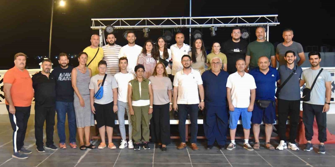 Yunusemre’de ferdi branş antrenör toplantıları devam ediyor