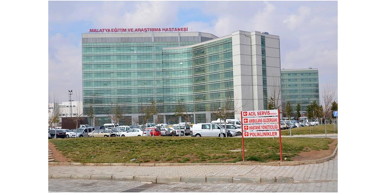 Konteyner indirilirken yaralandı