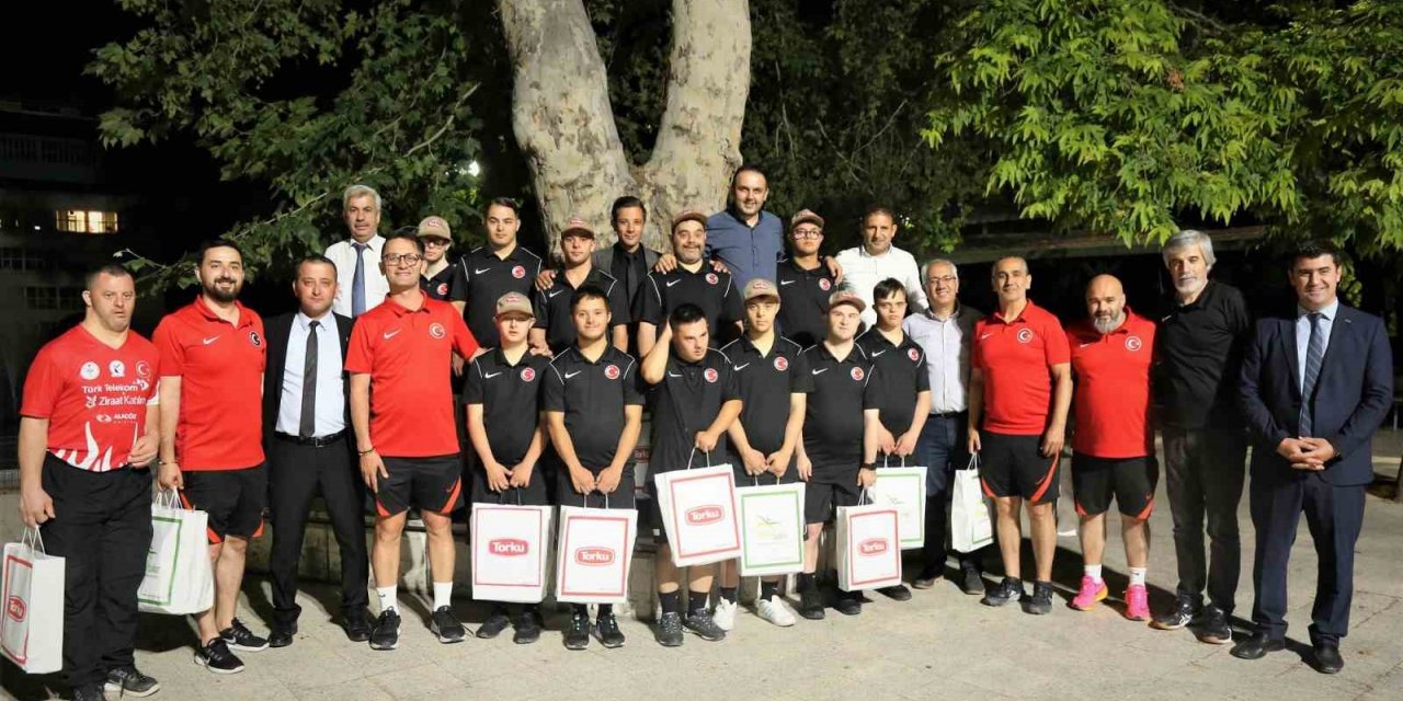 Down Sendromlu Futsal Milli Takımı Konya Şeker’de