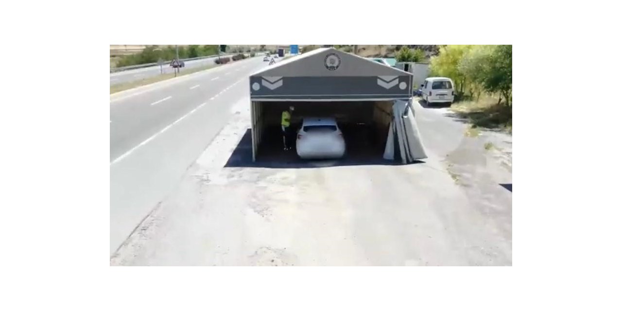 Polis ekipler 6 bin 982 aracı denetledi