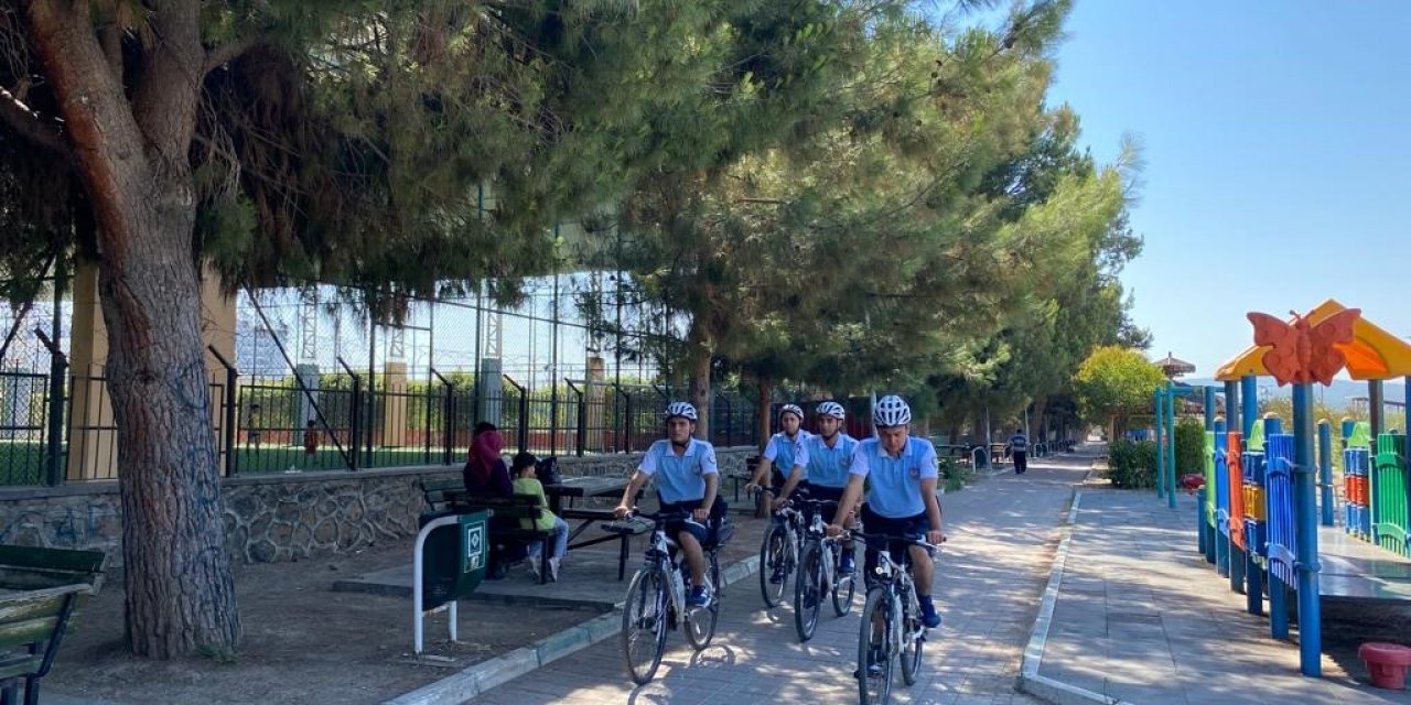 Osmaniye’de bisikletli polis timi ’Martılar’ göreve başladı