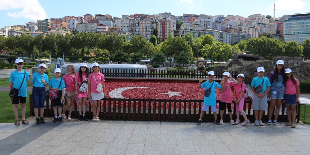 Küçükçekmece’de bilim ve kültür gezileri başladı