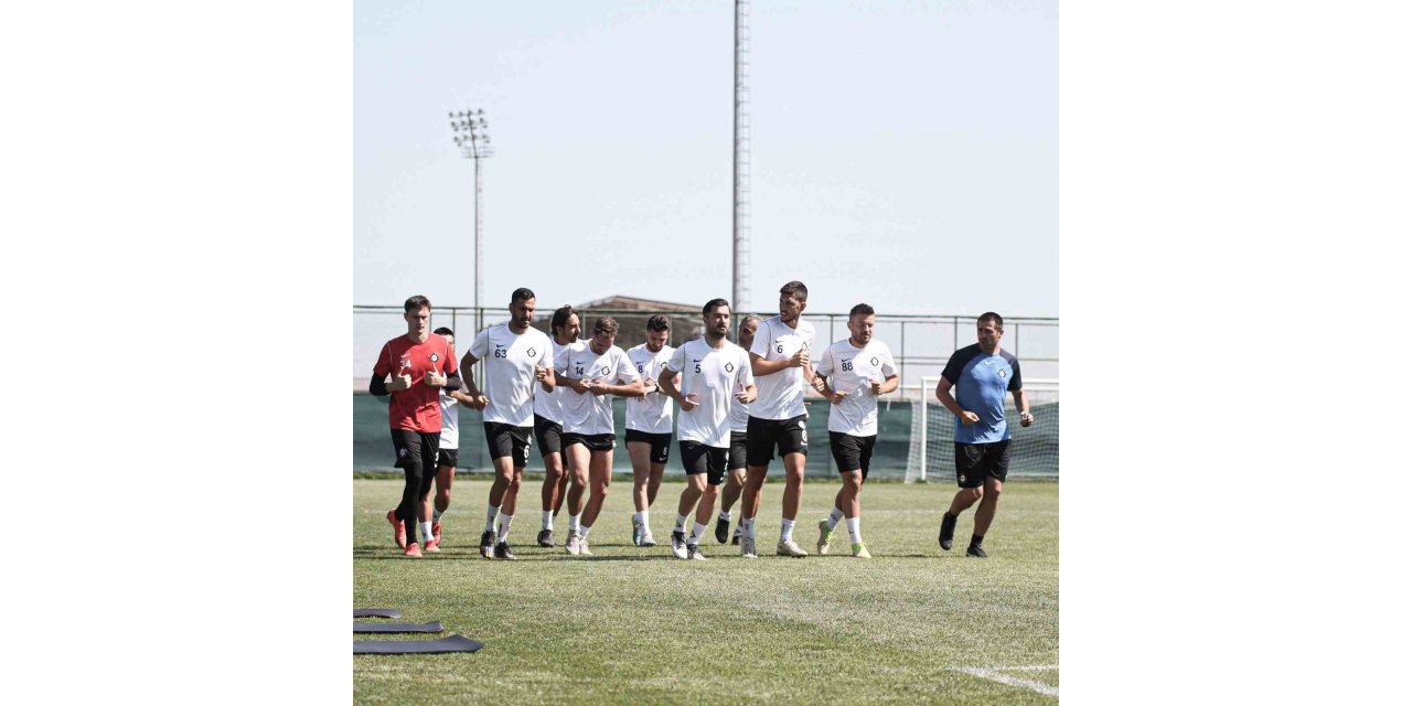 Altay’ın kamp programı netleşti