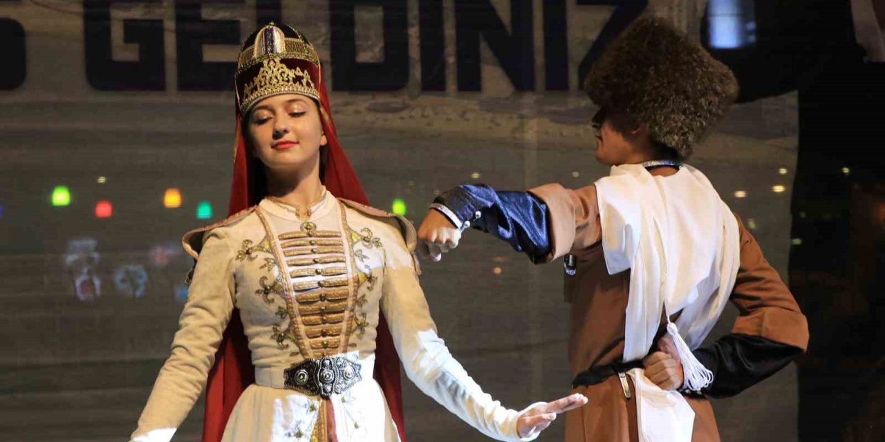 Türk Boyları Kültür Şöleni Çiftlikköy’de devam etti