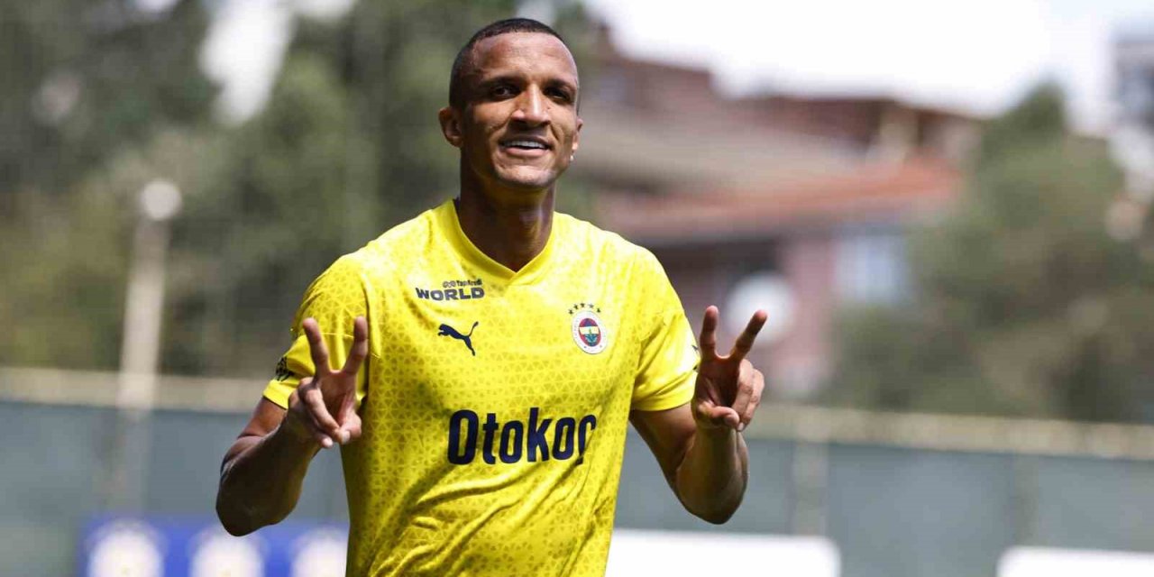 Fenerbahçe’de yeni transfer Rodrigo Becao, ilk antrenmanına çıktı