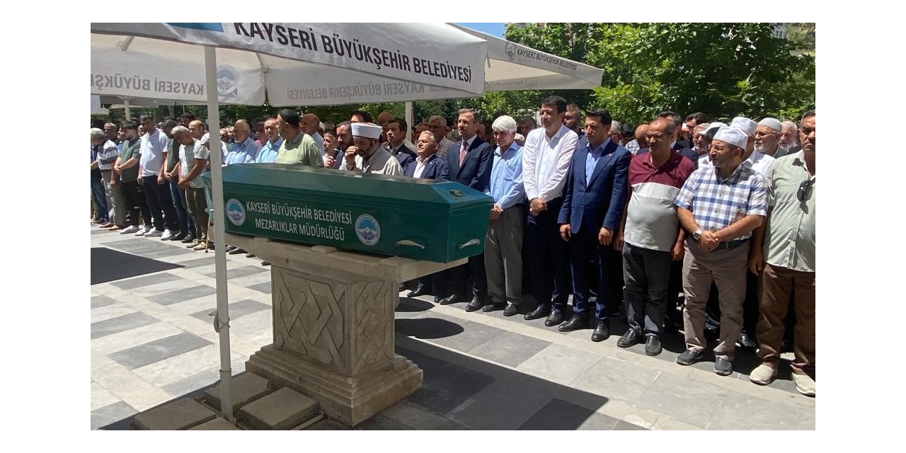 Duran Soyuğur son yolculuğuna uğurlandı