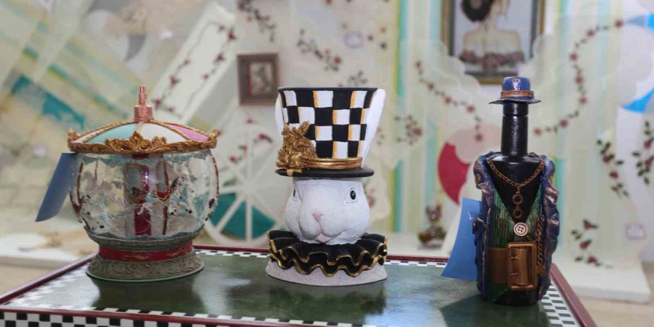 AKMEK’te atık malzemeler sanat eserine dönüştürüldü