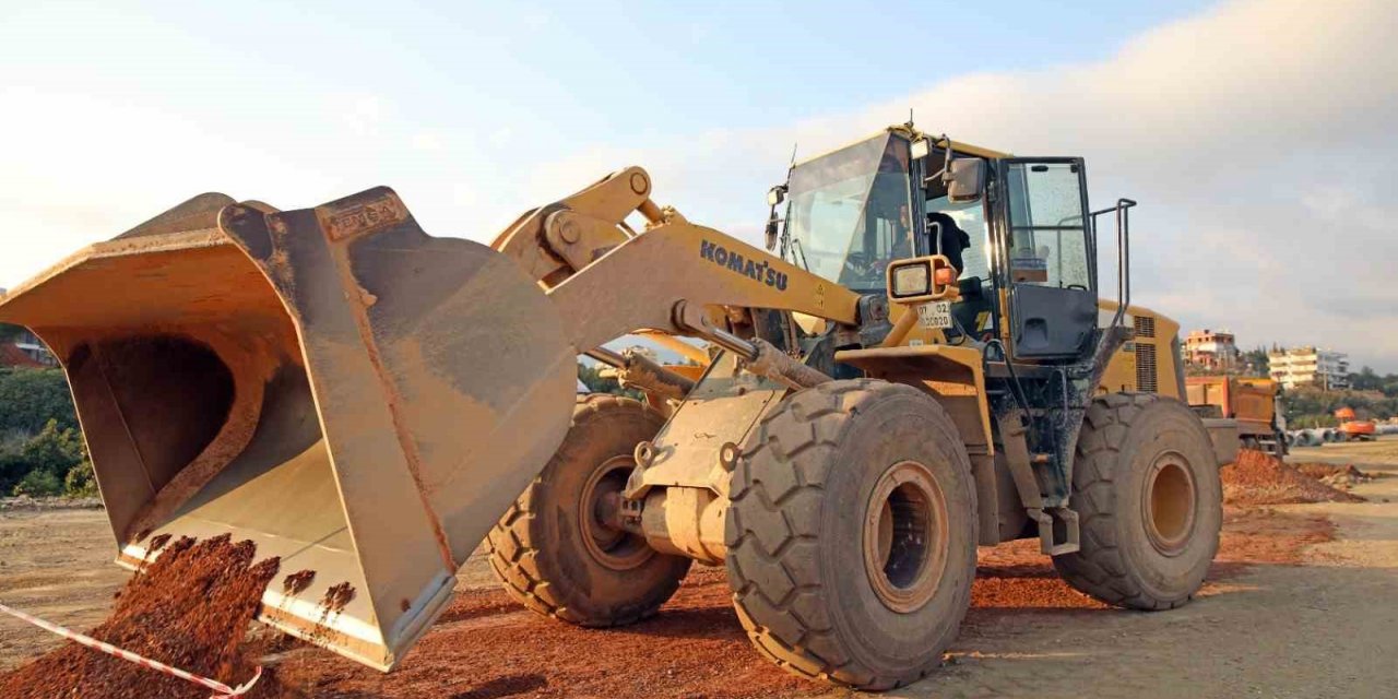 Kestel Yeni Üniversite Yolu’nda kaldırım çalışması başlatıldı