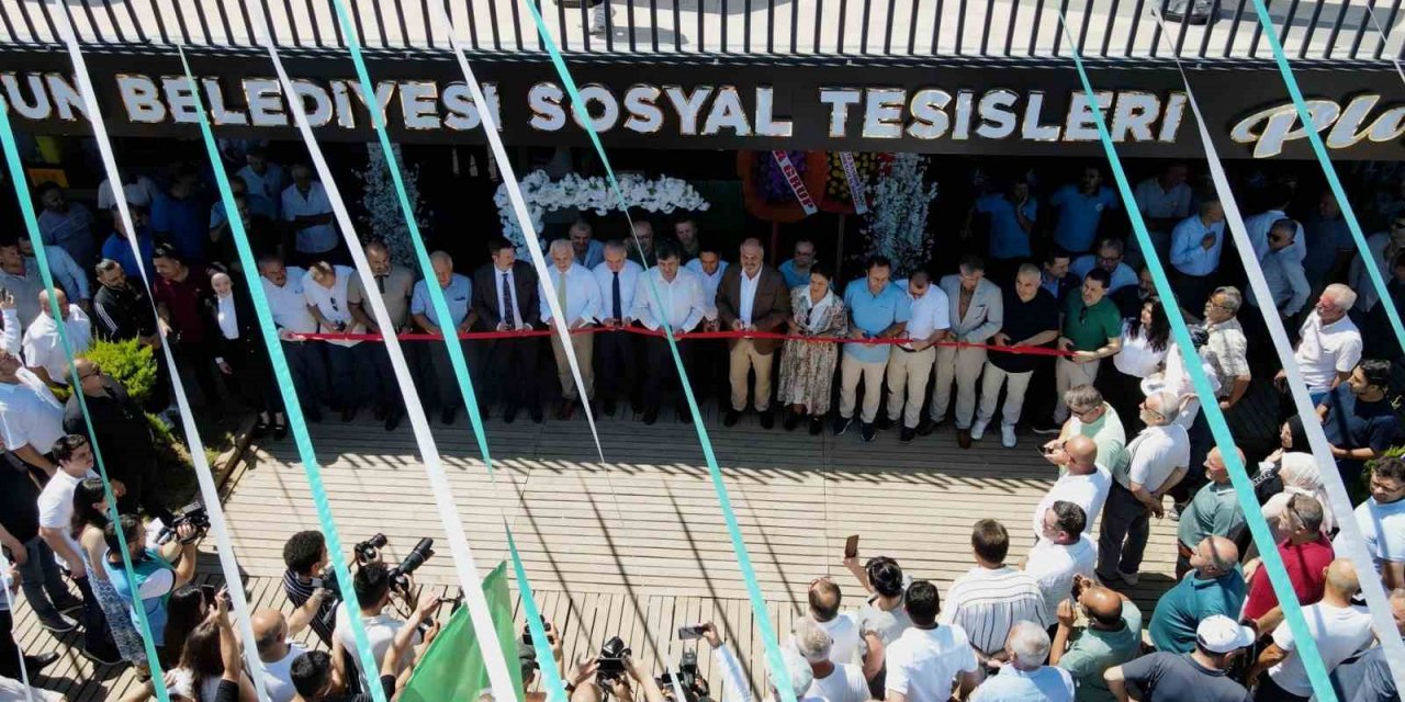 Giresun’da yapımı tamamlanan plaj ve sosyal tesis projeleri hizmete açıldı