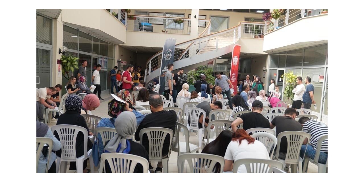 Bursa Şehir Hastanesi için Gürsu istihdam buluşmasına yoğun ilgi