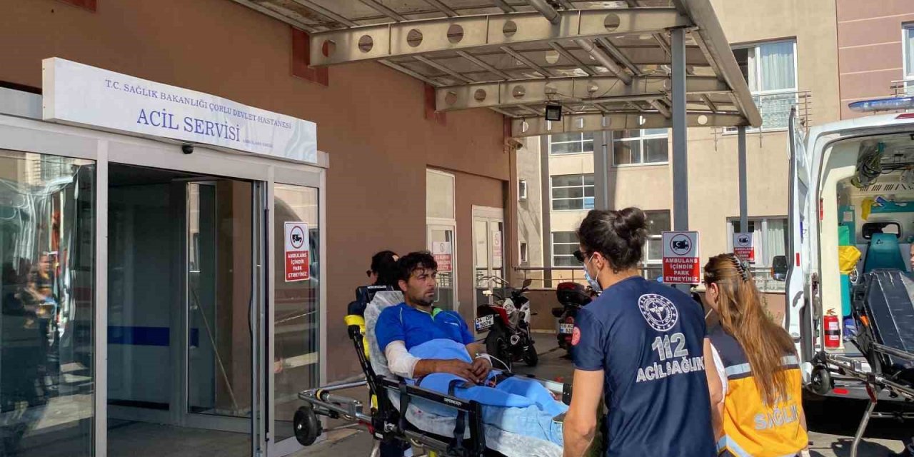 Yol vermediği iddiasıyla silahla vuruldu