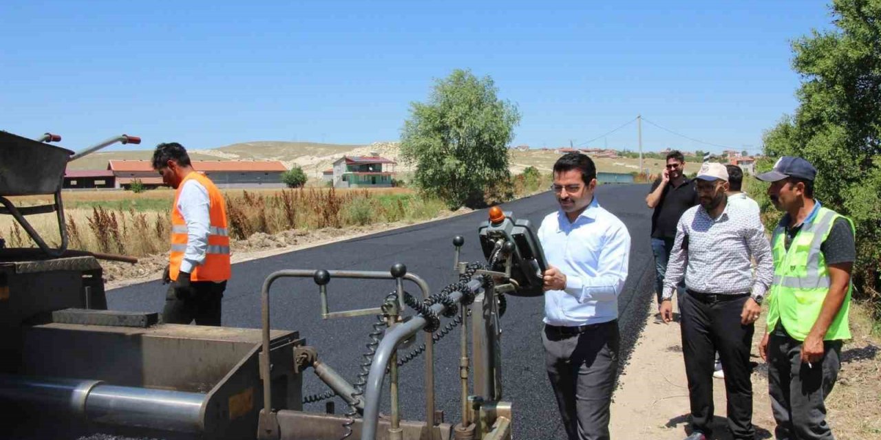 Köyün yıllardır devam eden yol sorununu İl Özel İdaresi çözdü