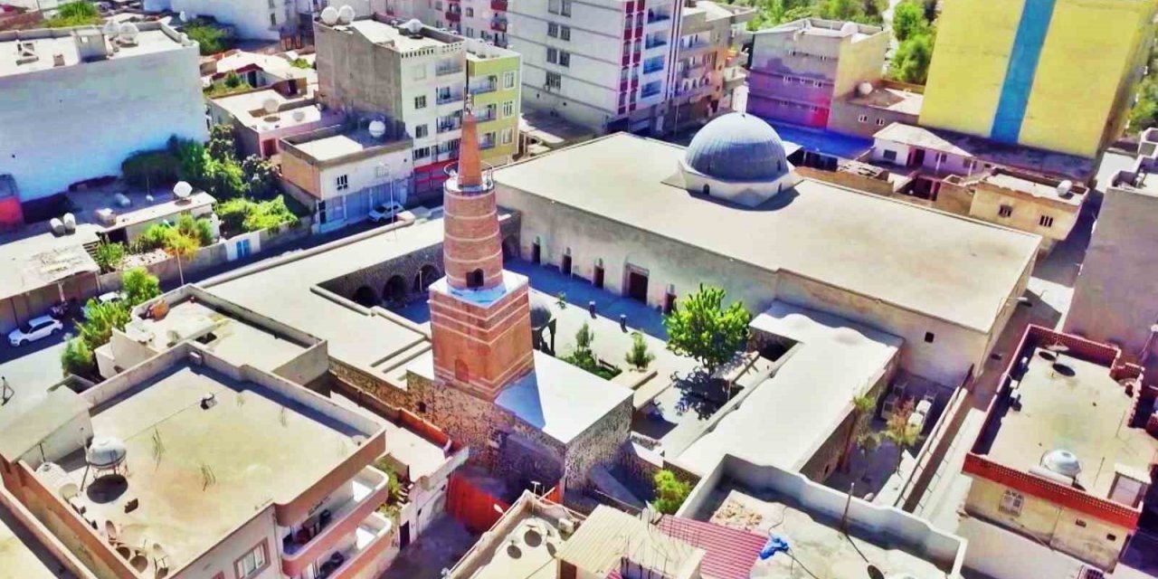 Tarihi 10 bin yılara dayanan Cizre, onlarca kültürel mirasa ev sahipliği yapıyor