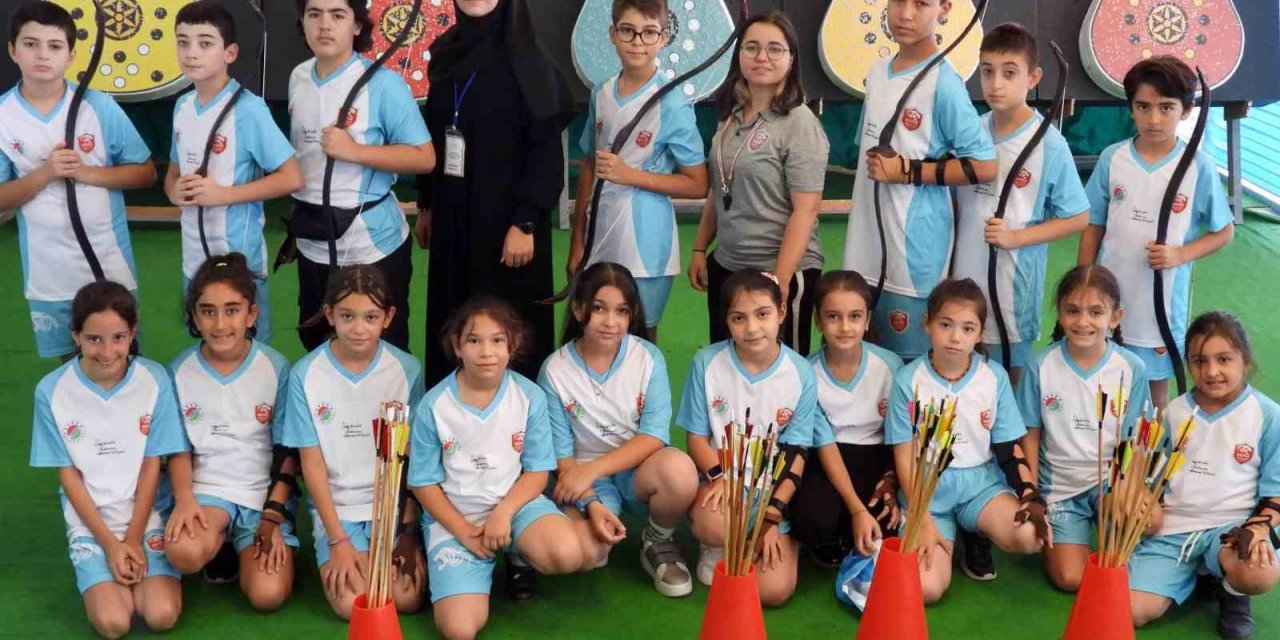 Kepez’in okçuları gelenekseli öğrendi