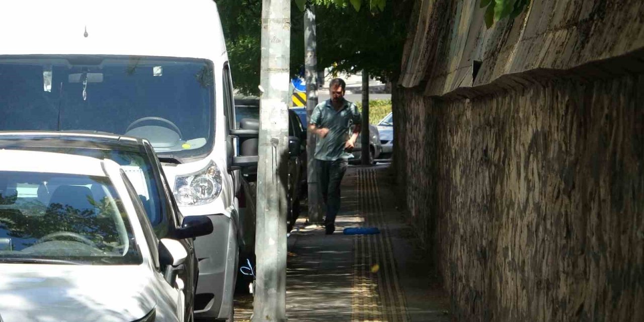 Nefes nefese son dakikada sınava yetiştiler