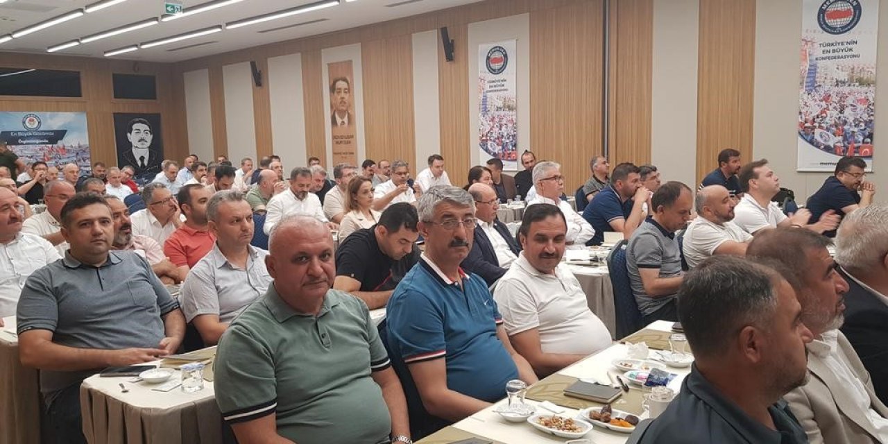 Eğitim Bir Sen toplu sözleşmeye kilitlendi