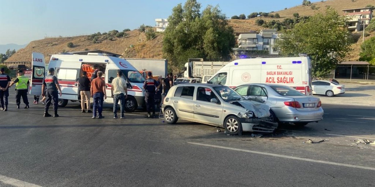 Çakırbeyli Kavşağı’nda kaza 3 yaralı