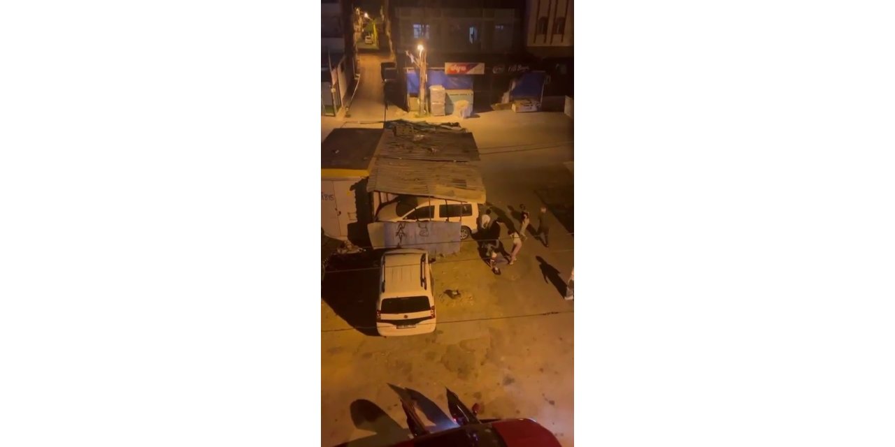 Adana’da sokak ortasında tartışmada silahlar çekildi: 1 yaralı