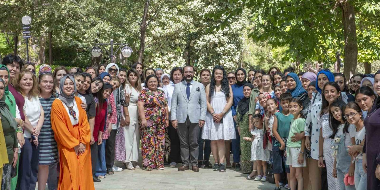 MHP İl Başkanı Yılmaz; "Kadının siyasetteki yeri ve gücünü önemsiyoruz"