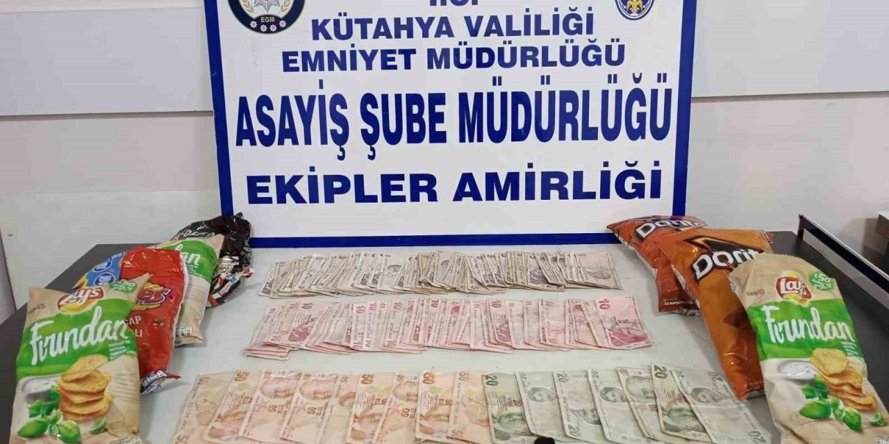 Kütahya’da marketten hırsızlık yapan şüpheli yakalandı