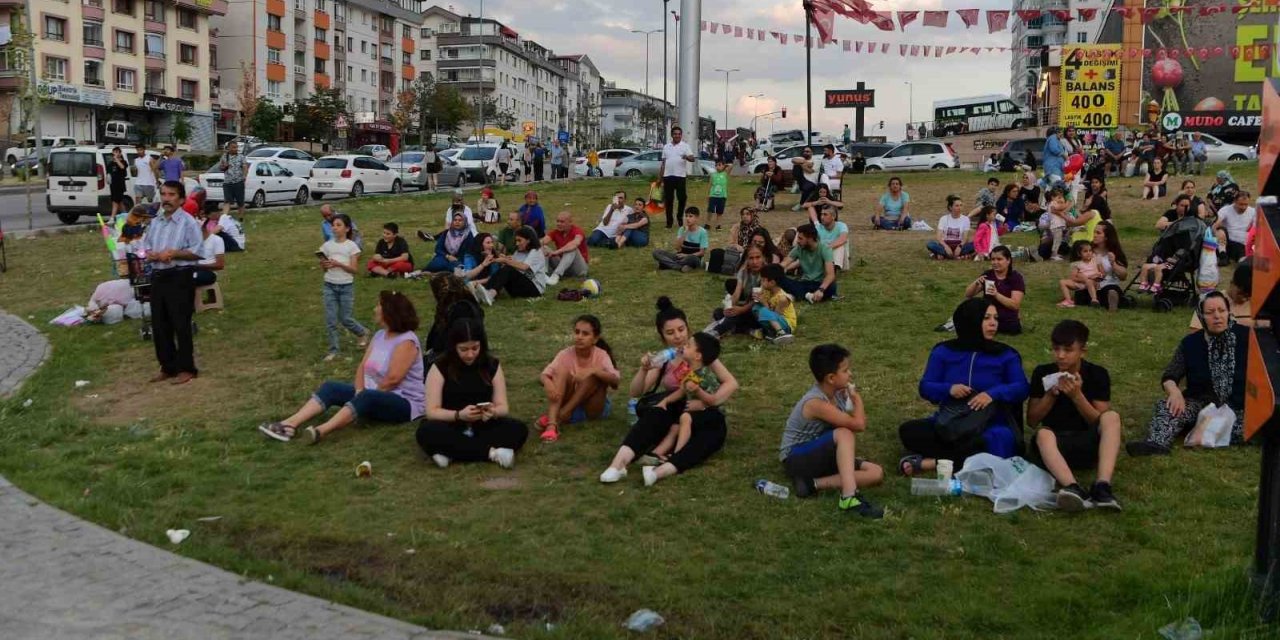 Mamak Belediyesi parklarında müzikal etkinlikler başladı