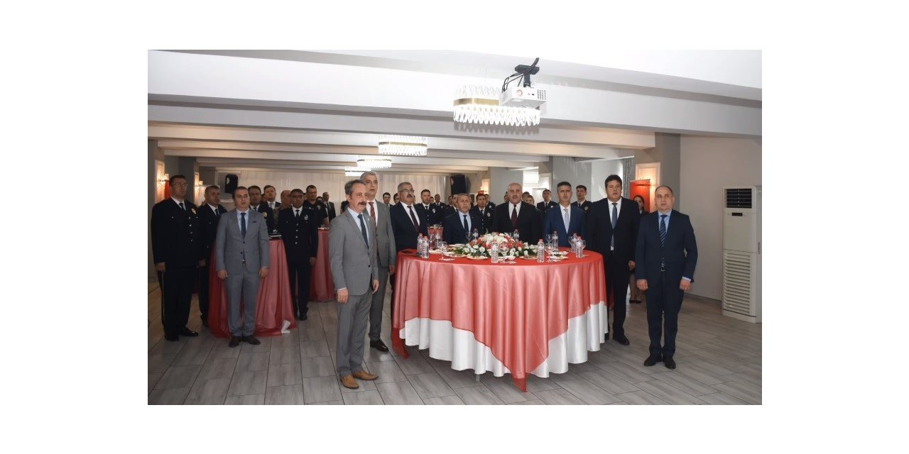 Erzincan emniyeti rütbe terfi töreni düzenledi