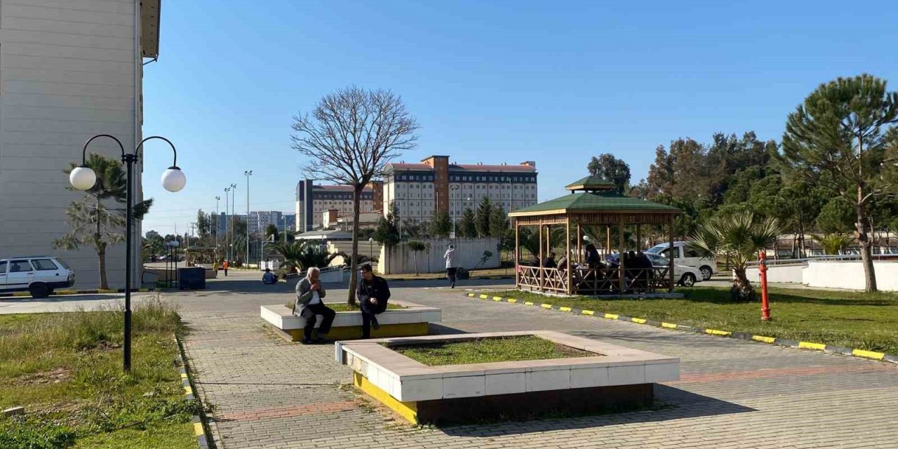 Aydın’da depremzedelerin bıraktığı notlar duygulandırdı