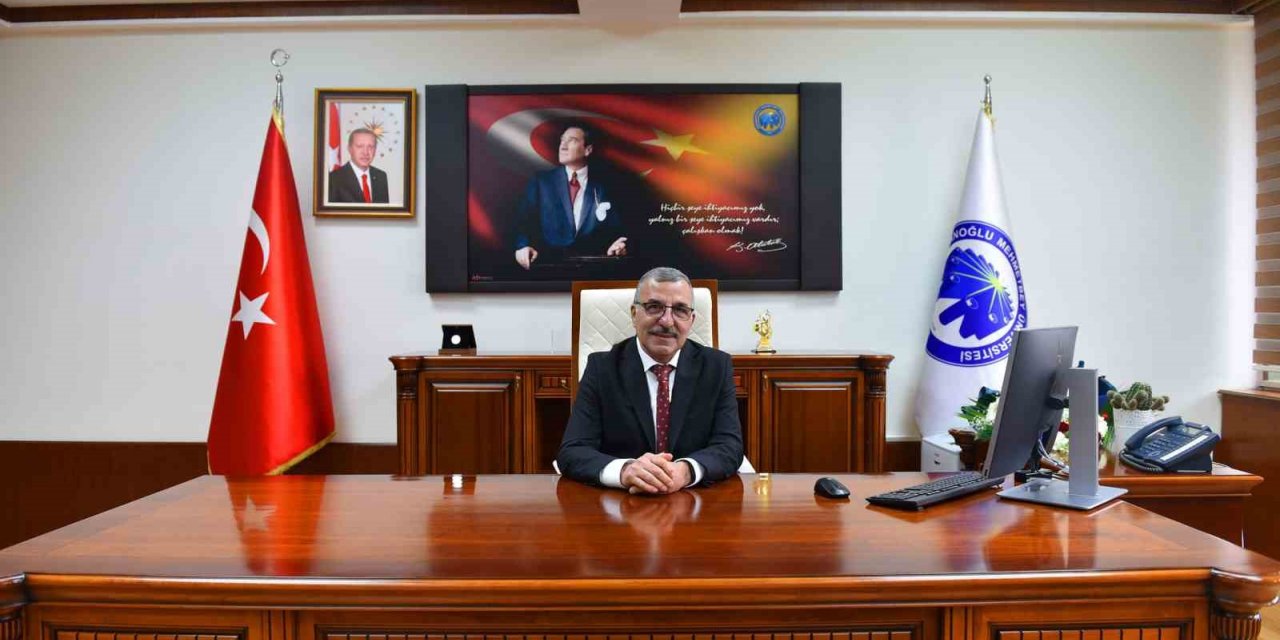 KMÜ Rektörü Gavgalı üniversite adaylarını Karaman'a davet etti