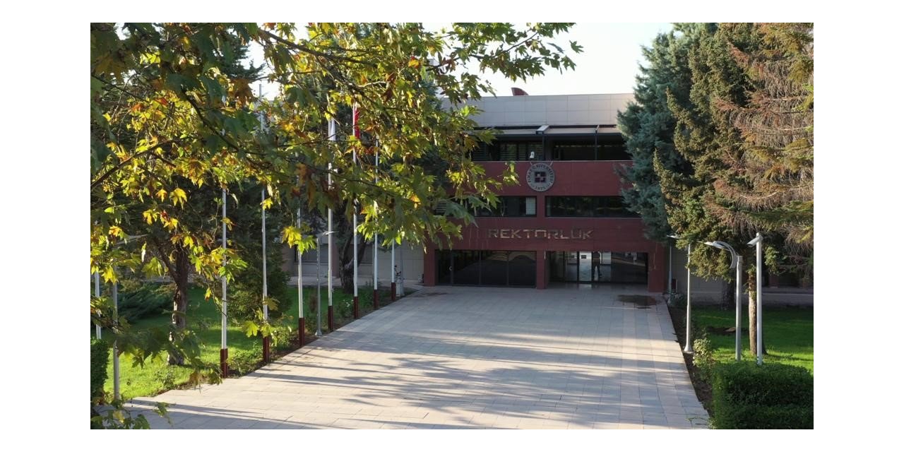 Fırat Üniversitesi Türkiye’de ilk 5’e girdi