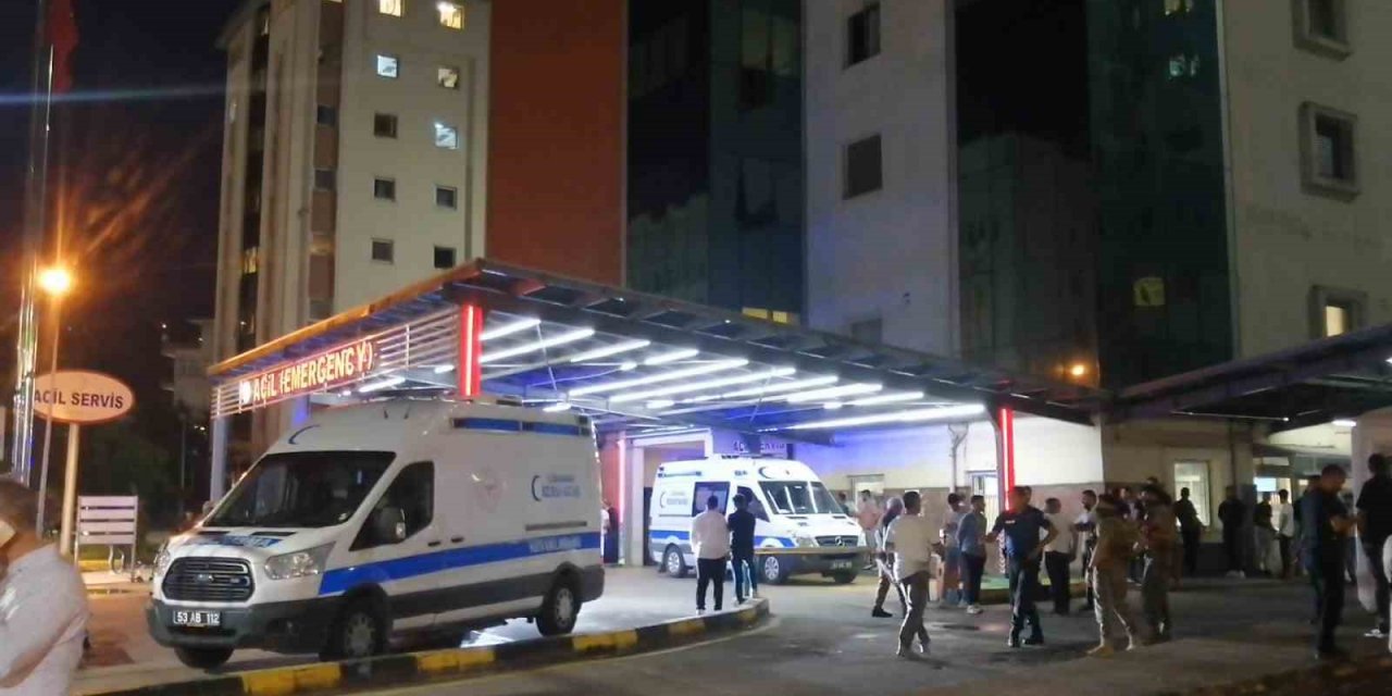 Hastanenin acil servisinde rastgele ateş etti: 5 yaralı