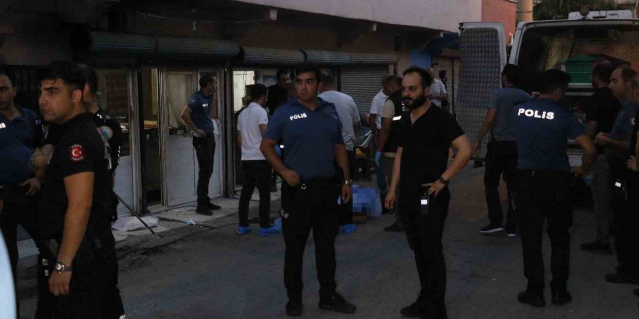 Yüksek sesle müzik kavgası faciayla bitti: Tartıştığı 2 kişiyi vurdu ardından intihar etti