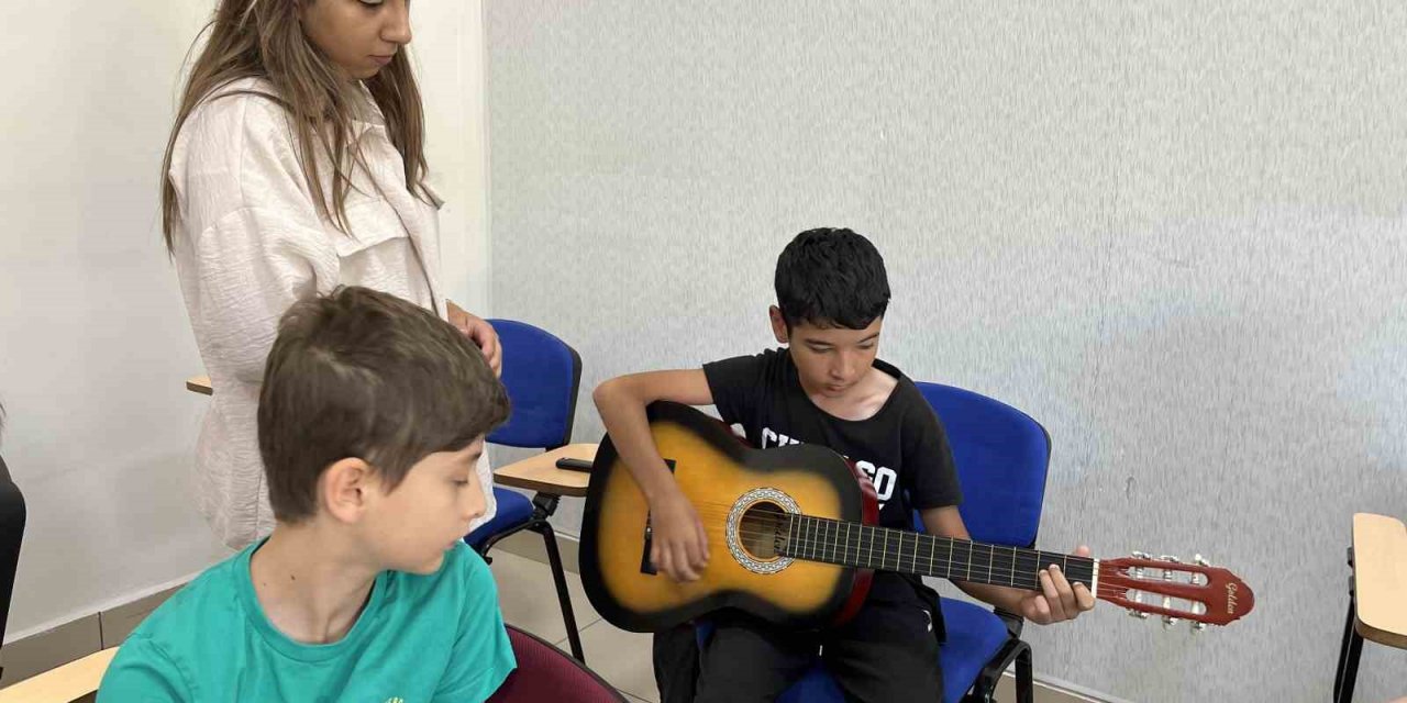 Müziğin notaları Hacılar’dan yükseliyor