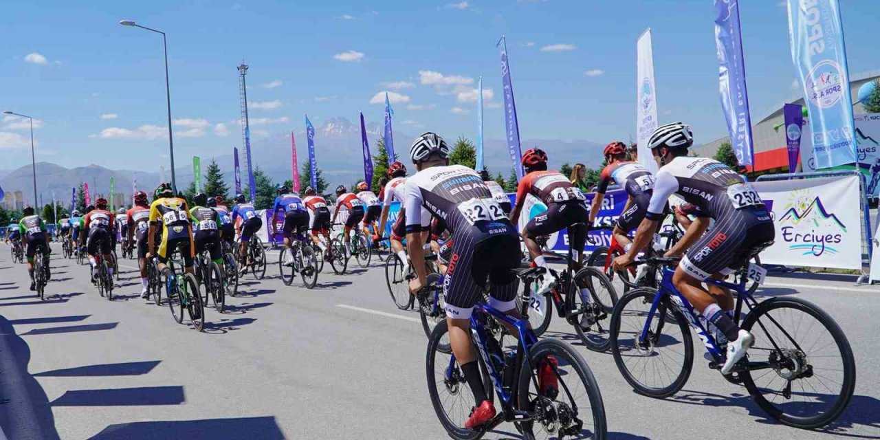 Erciyes Uluslararası Yol Bisiklet Yarışları Grand Prix Kültepe Etabı ile devam ediyor