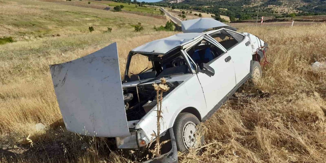 Otomobil şarampole yuvarlandı: 1 yaralı