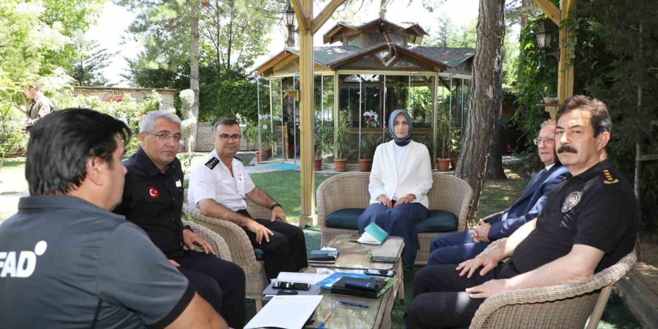 Afyonkarahisar’da asayiş değerlendirme toplantısı