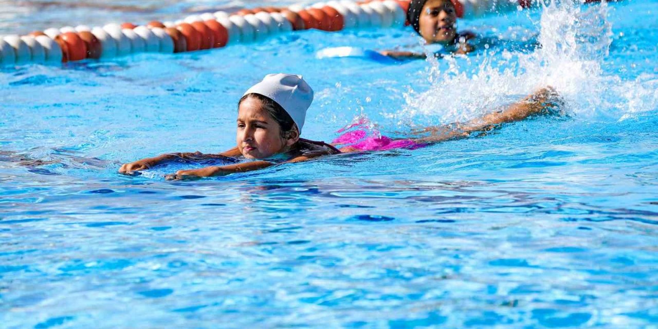 Yaz sıcaklarında serinleten eğitim