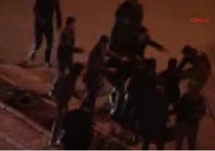Yılbaşına kavga ederek girdiler